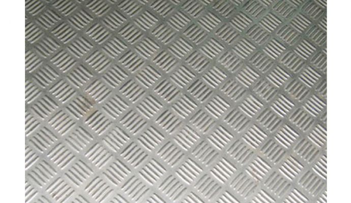 Stainless steel skid plate